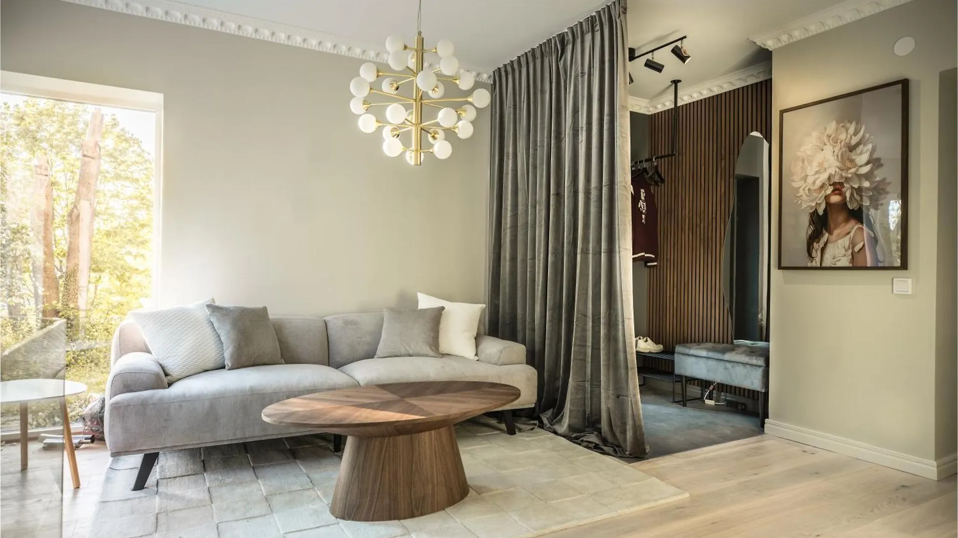 Unique Apartment With Private Terrace & Entrance Estocolmo