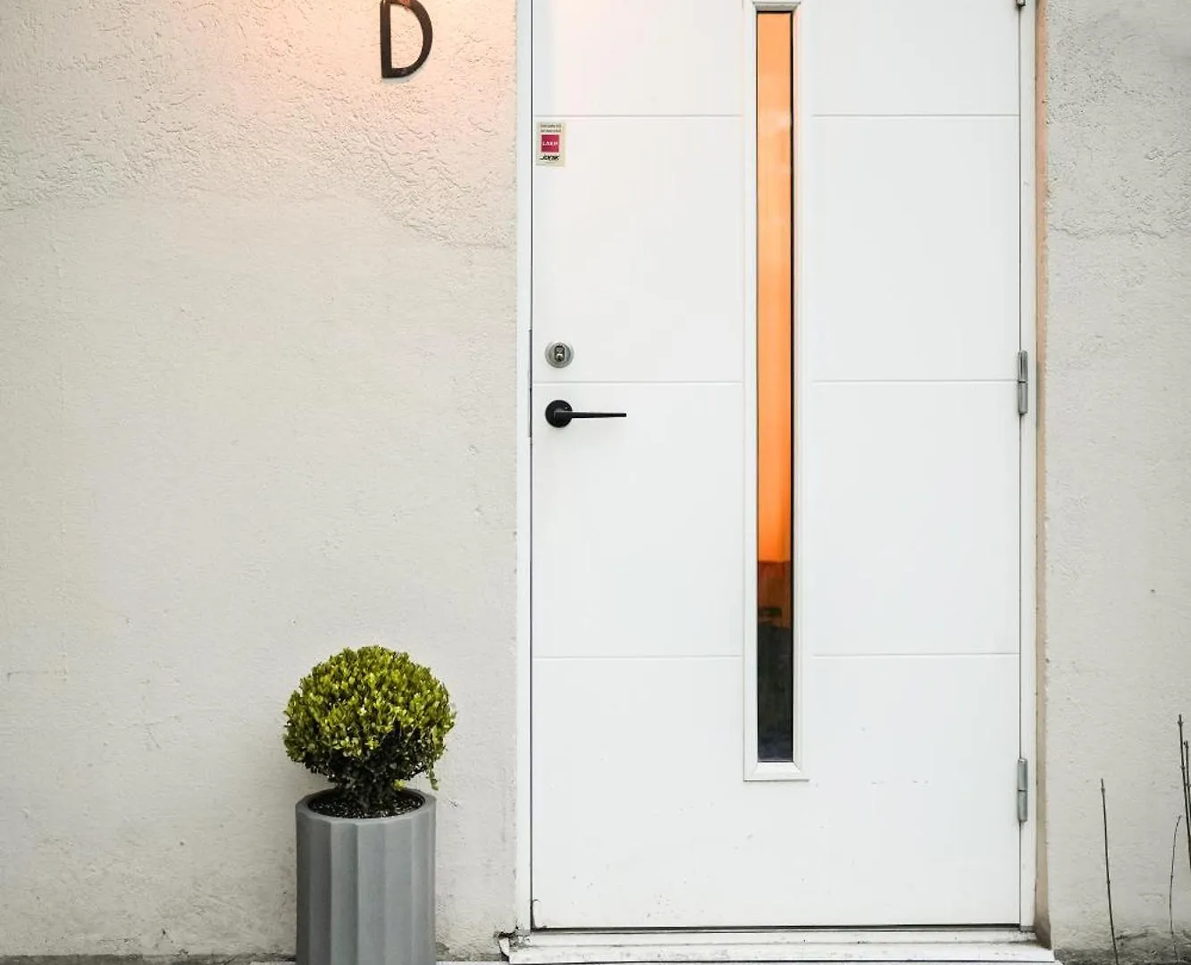 Unique Apartment With Private Terrace & Entrance Estocolmo